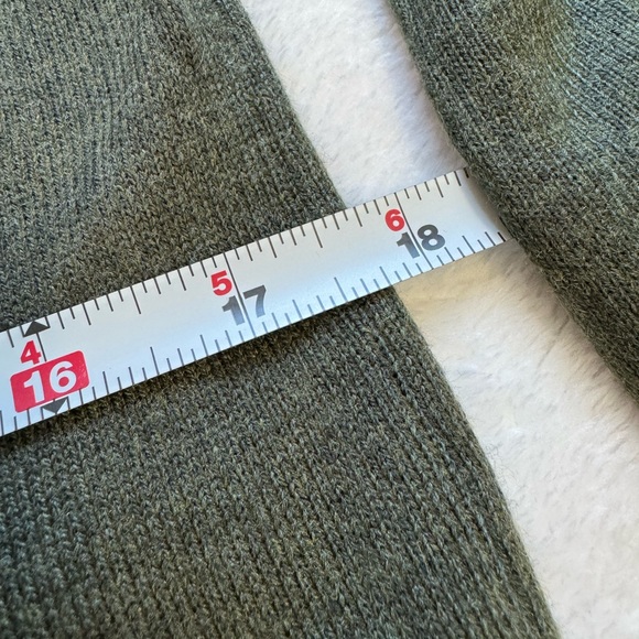 NWOT LOFT Green Knitted Rib Loose Turtleneck Top Women's Small - Picture 7 of 7